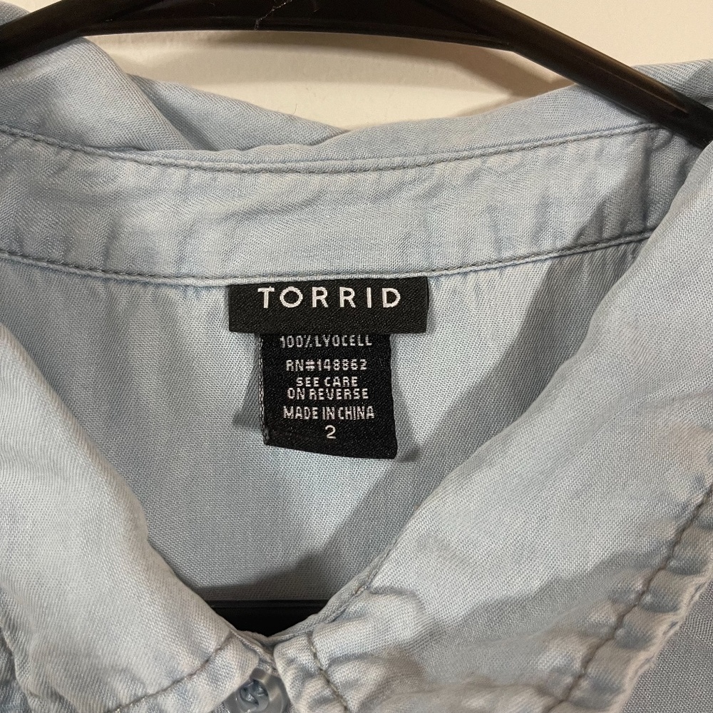 Torrid Cold Shoulder Jean Top - Picture 2 of 3
